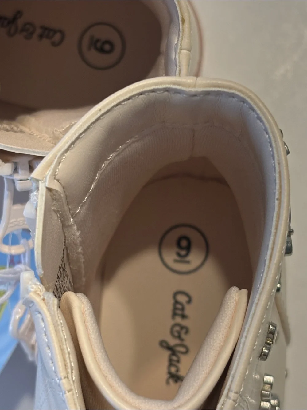 Cat & Jack Toddler Amaya Lace-Up Combat Boots in Ivory